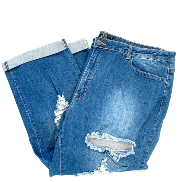 L&B Blue Distressed High Rise cropped Women’s Plus Jeans Size 22 New - Picture 3 of 13